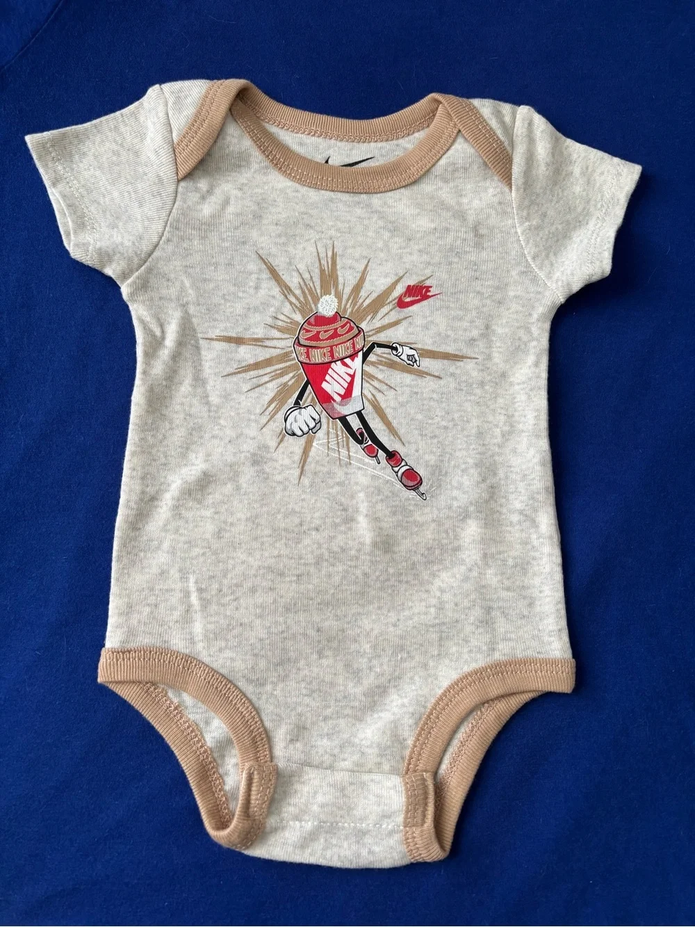 Nike 3-Piece set Newborn 0-6 Months